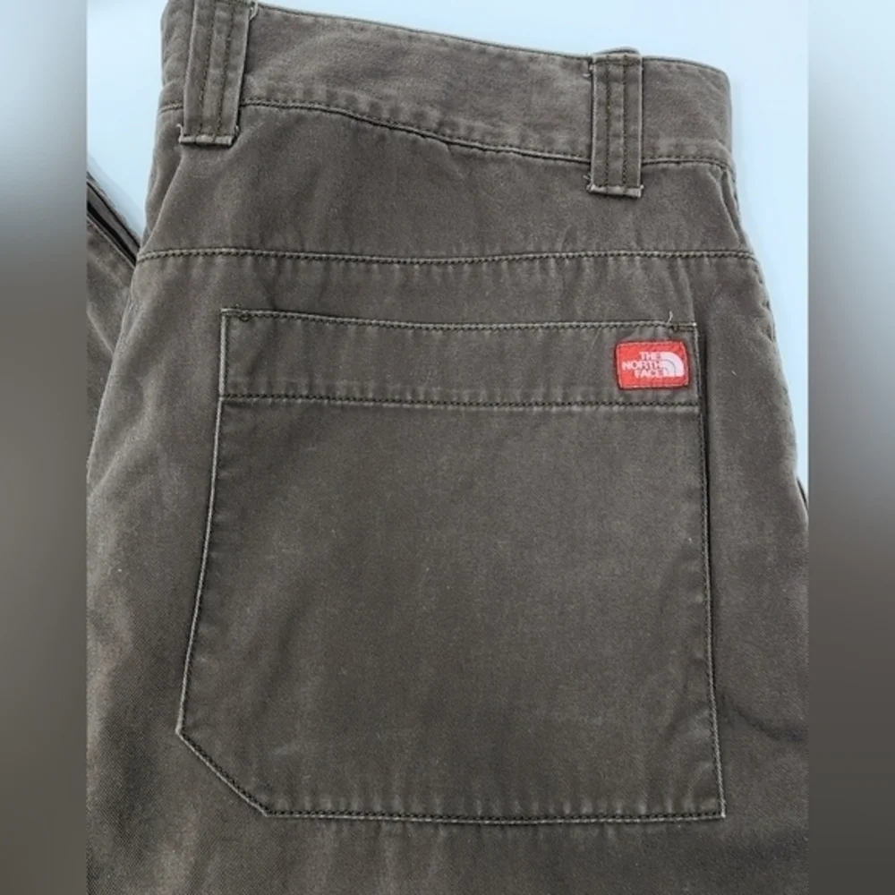 The North Face Men's Brown Khaki Cotton Pants 36 Short‎